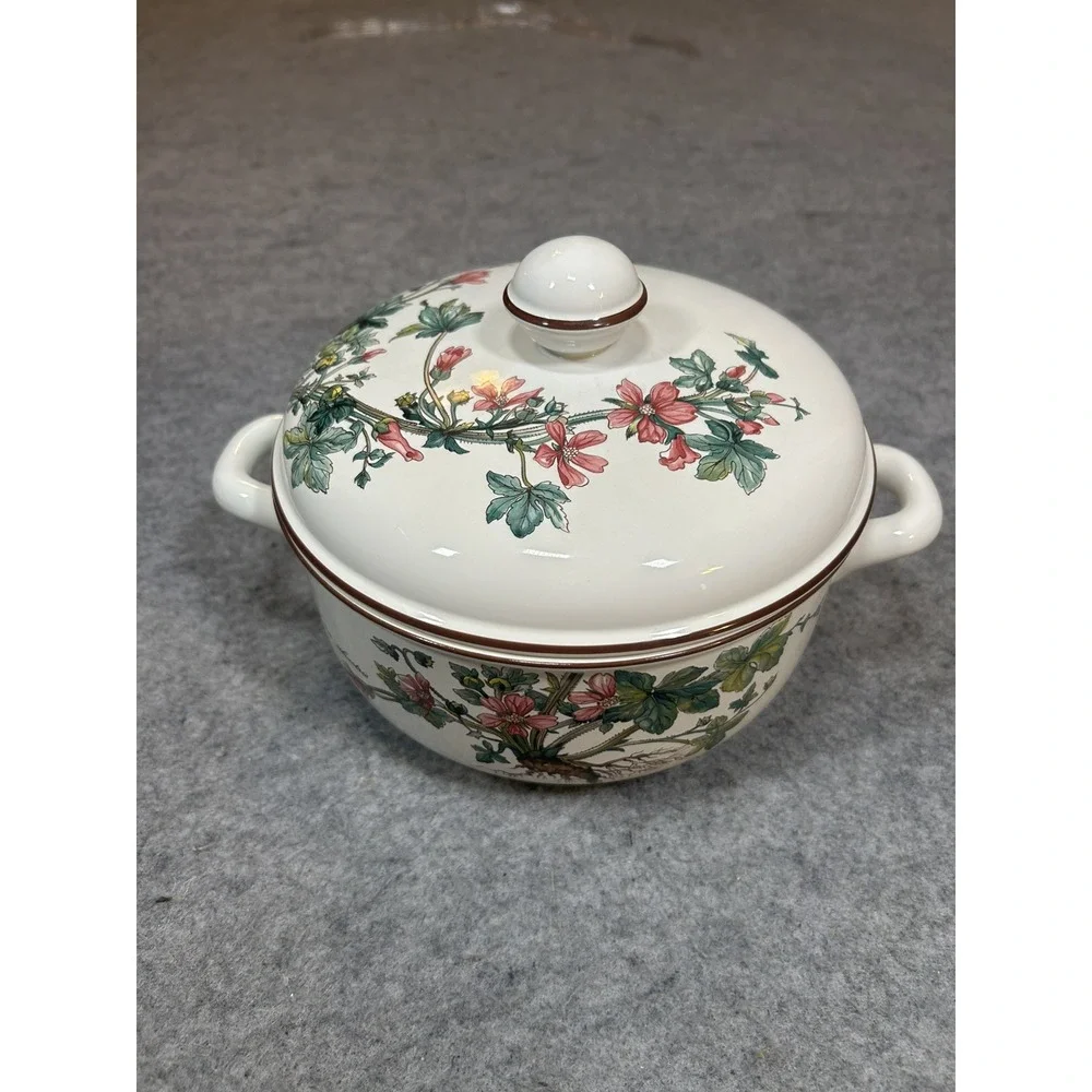 Villeroy & Boch Botanica Round Covered Vegetable Bowl